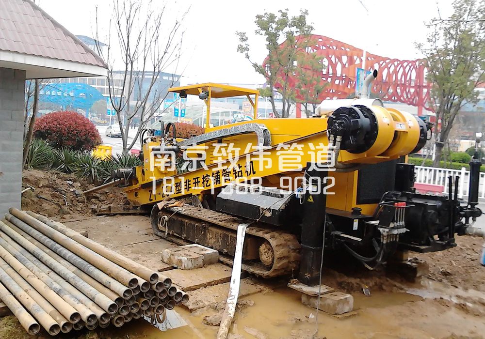 379瑞金路拉管置换管道